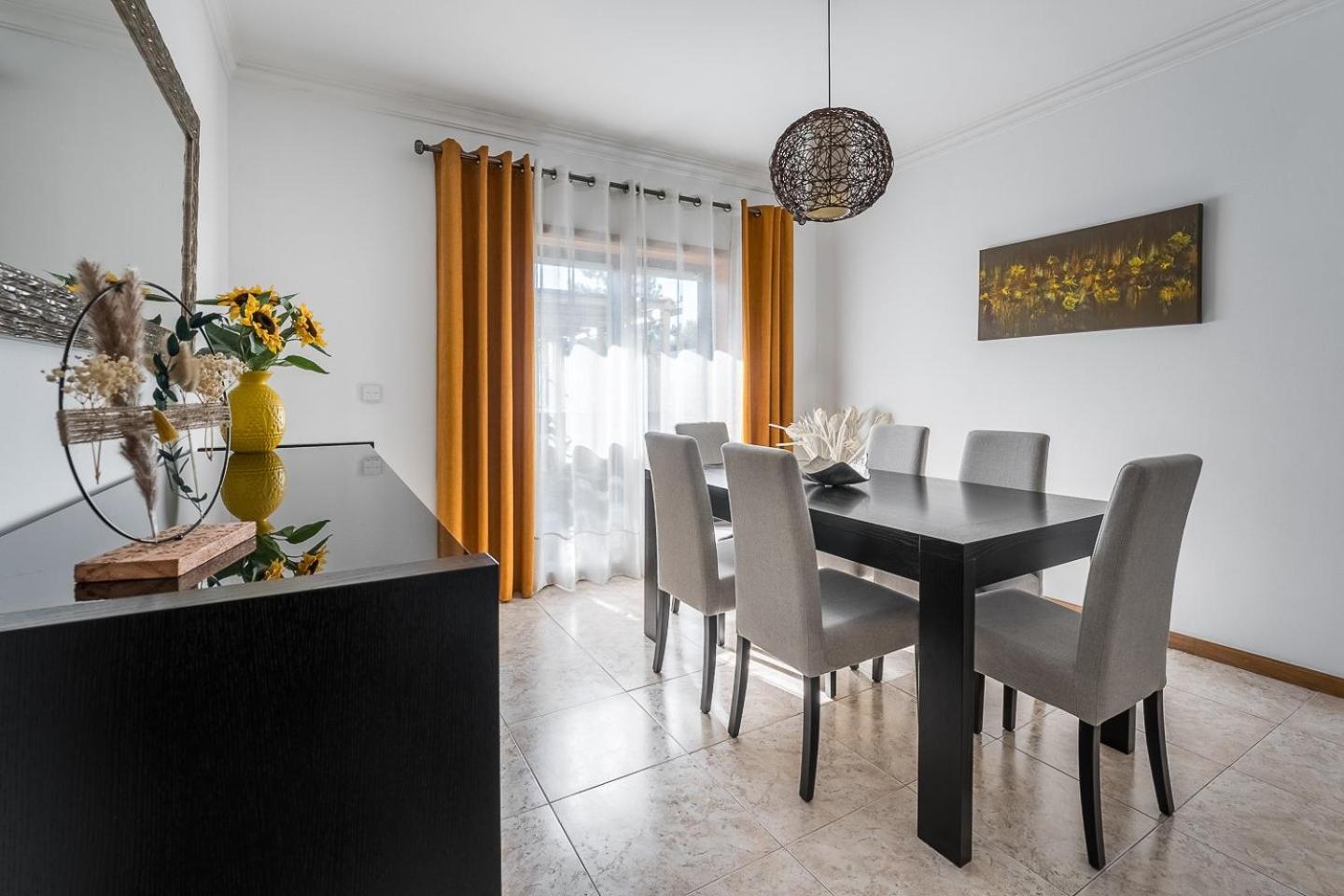 Guestready - Rio Tinto Terrace Apartment Bagian luar foto
