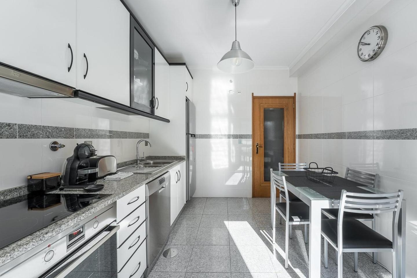 Guestready - Rio Tinto Terrace Apartment Bagian luar foto